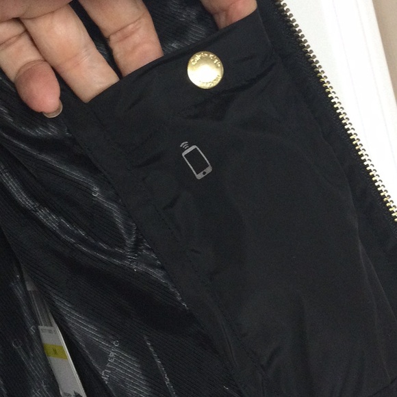 Calvin Klein Puffer Vest - Picture 10 of 11